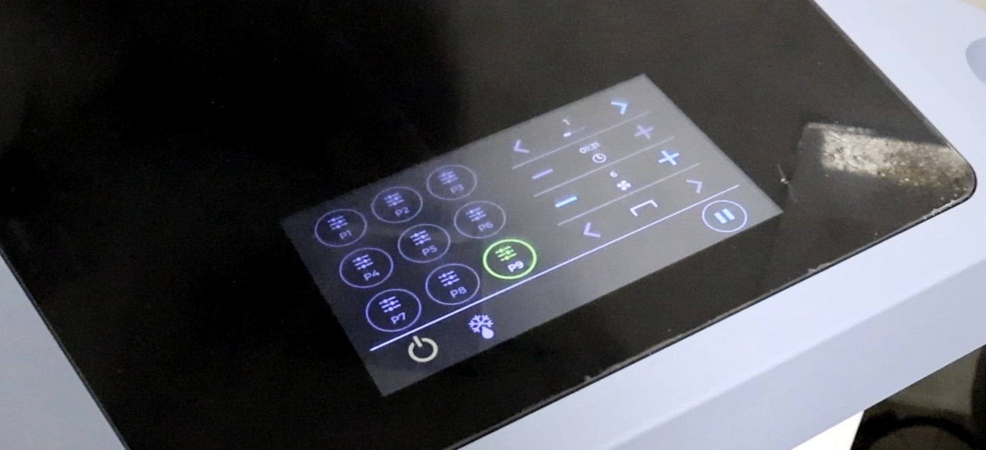 Close-up of the BTL Cryotherapy touchscreen with a treatment program on screen