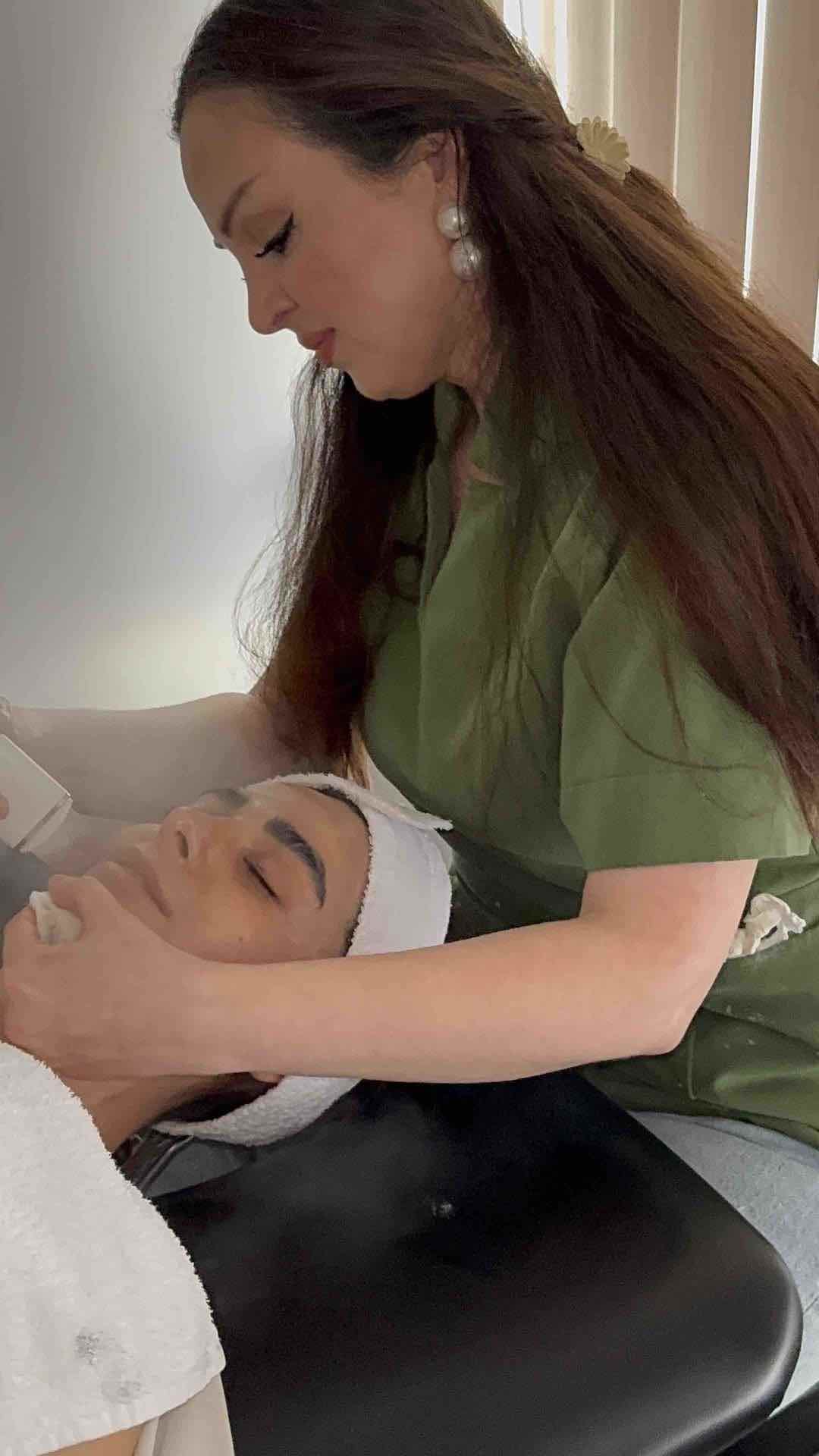  Facials in Richmond Hill